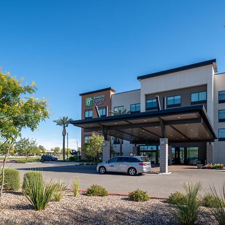 Holiday Inn Express & Suites - Gilbert - Mesa Gateway Airport Екстериор снимка