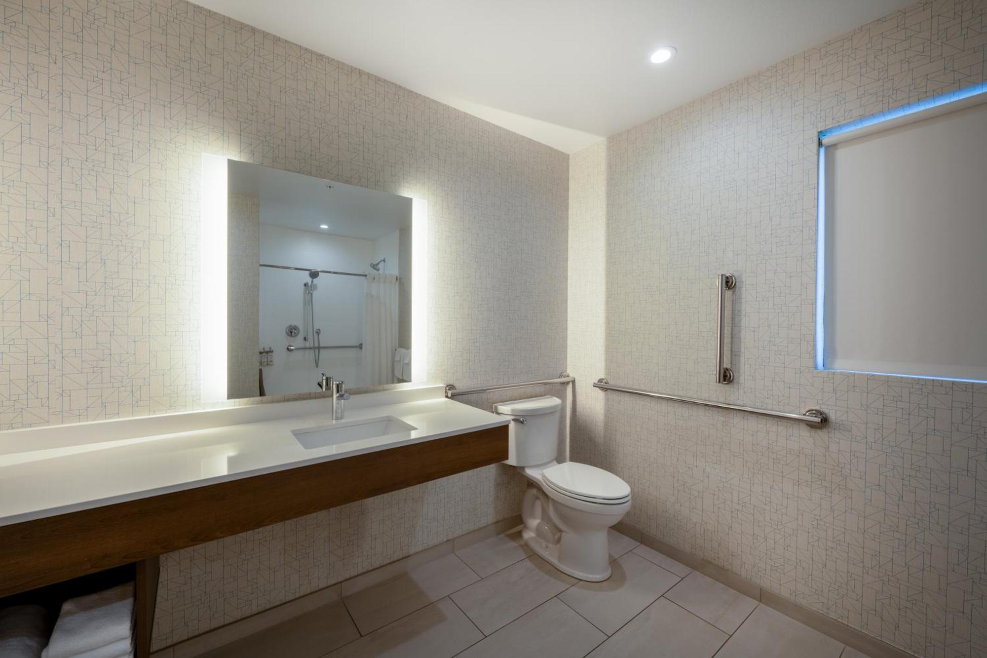 Holiday Inn Express & Suites - Gilbert - Mesa Gateway Airport Екстериор снимка