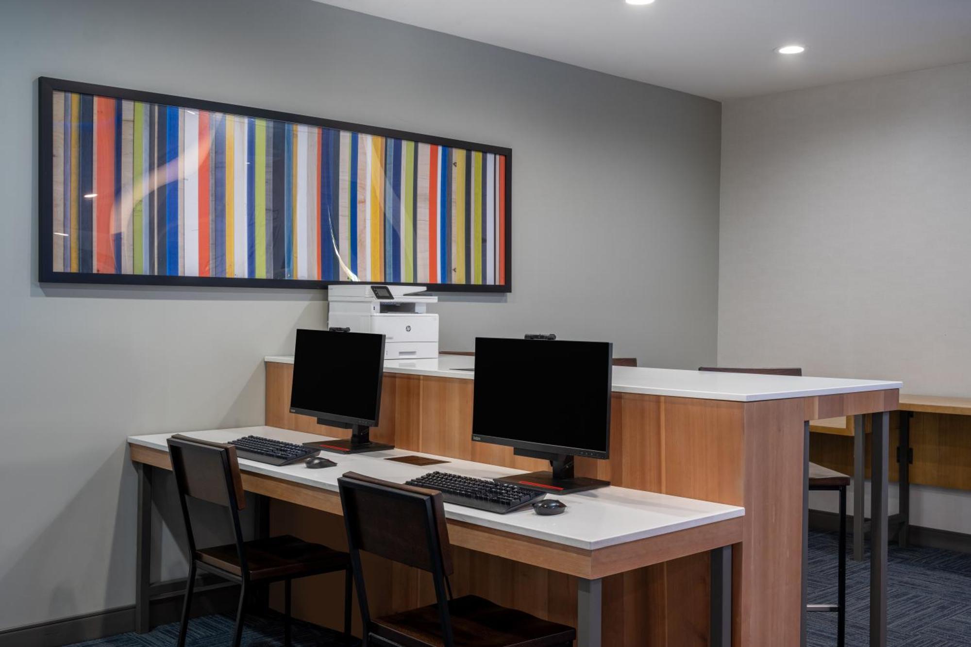 Holiday Inn Express & Suites - Gilbert - Mesa Gateway Airport Екстериор снимка