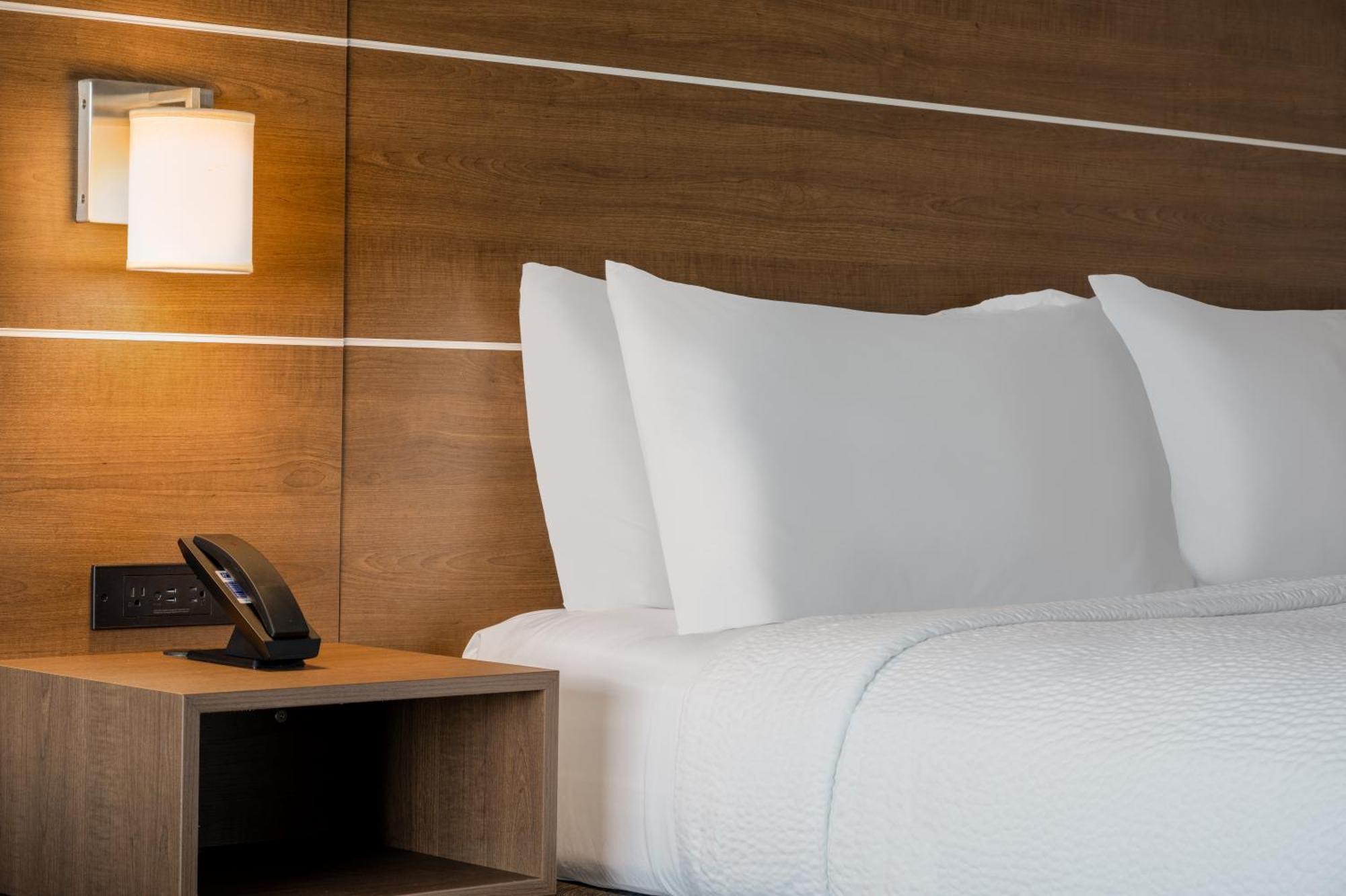 Holiday Inn Express & Suites - Gilbert - Mesa Gateway Airport Екстериор снимка