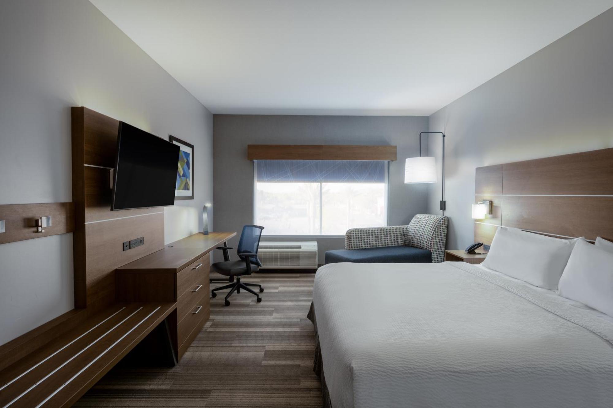 Holiday Inn Express & Suites - Gilbert - Mesa Gateway Airport Екстериор снимка
