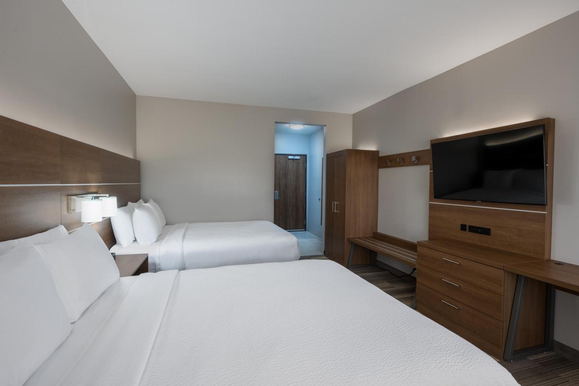 Holiday Inn Express & Suites - Gilbert - Mesa Gateway Airport Екстериор снимка